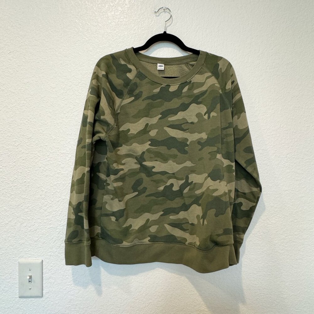 Old Navy Camo Print Crewneck Sweatshirt Size L - Picture 2 of 8